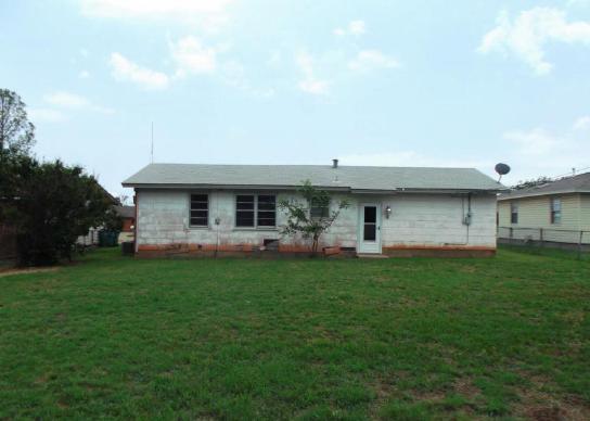 708 W Texas Avenue