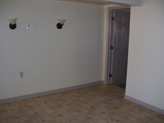 290 W Alma Avenue