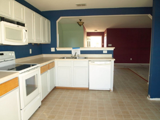 3718 Longhorn Creek