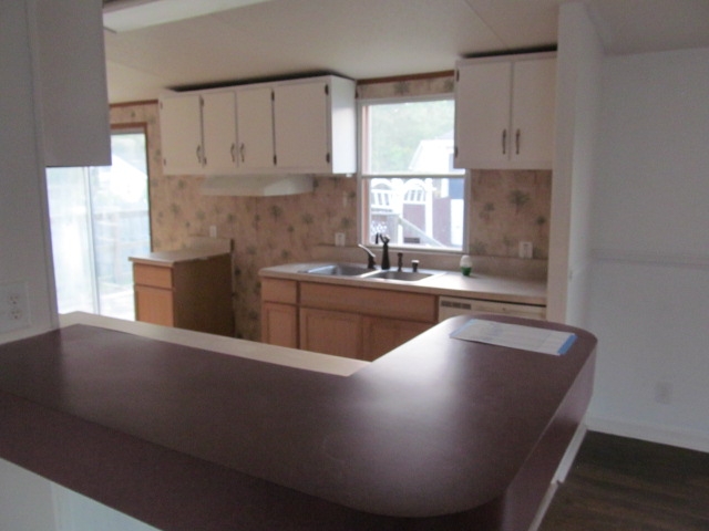 8697 Laurel Woods Dr
