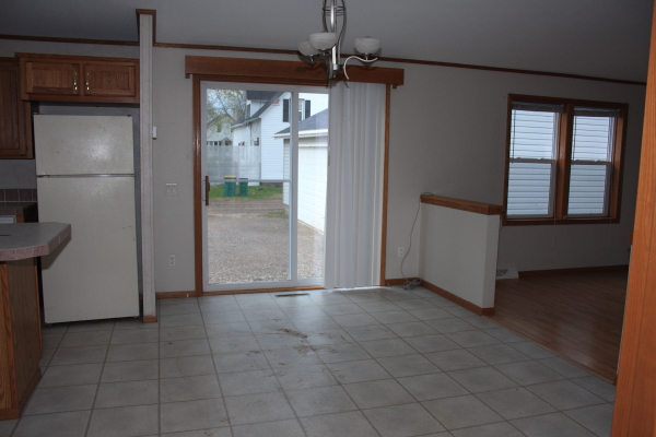 1323 97th Ave W