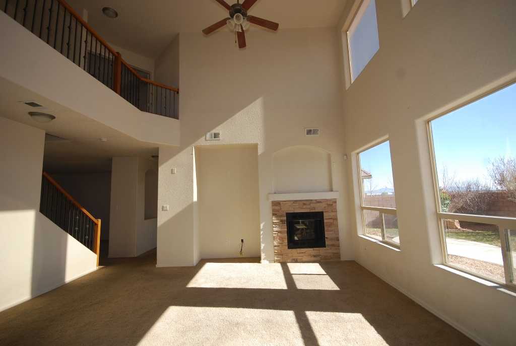 1469 Montiano Loop Se