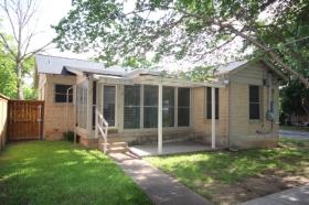 2512 Yucca Ave