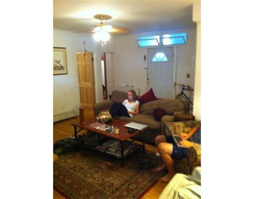 1682 Commonwealth Ave. #A