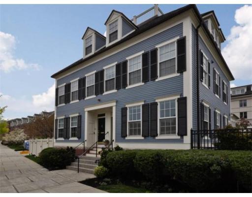92 Constitution Rd #92