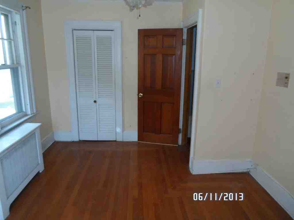 268 Chidsey Ave