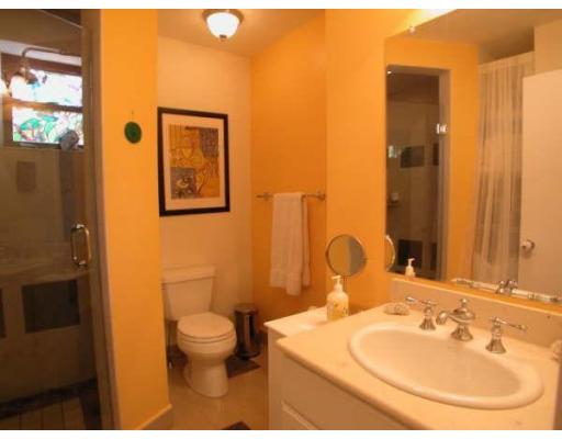 376 Amory Street #376