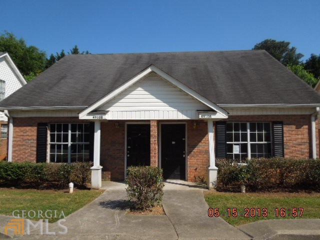 4910 Pinehurst Cir