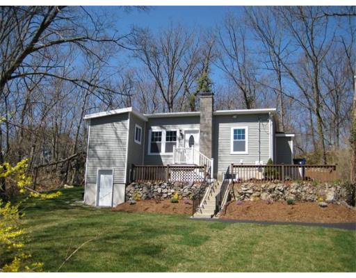 141 Dana Rd