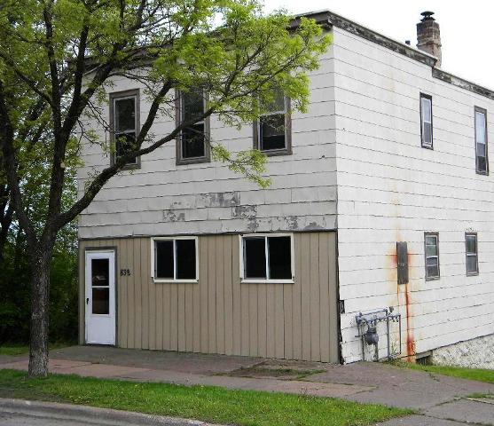 832 West 4th Street