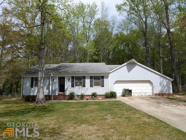 1613 Pinebrook Dr
