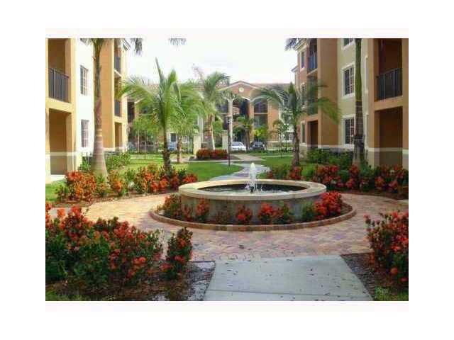 6841 SW 44 ST # 211