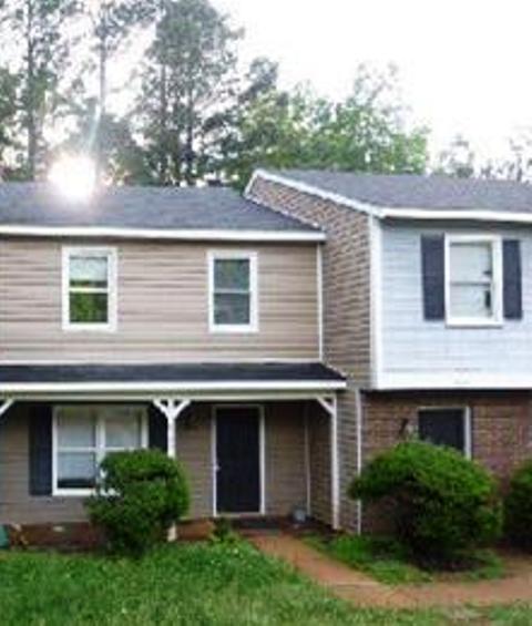 6709 Magnolia Ct