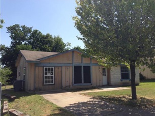 400 Eberhart Ln