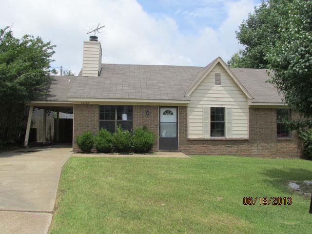 10102 Yates Dr