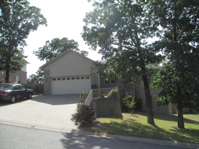 1635 Highpoint Dr