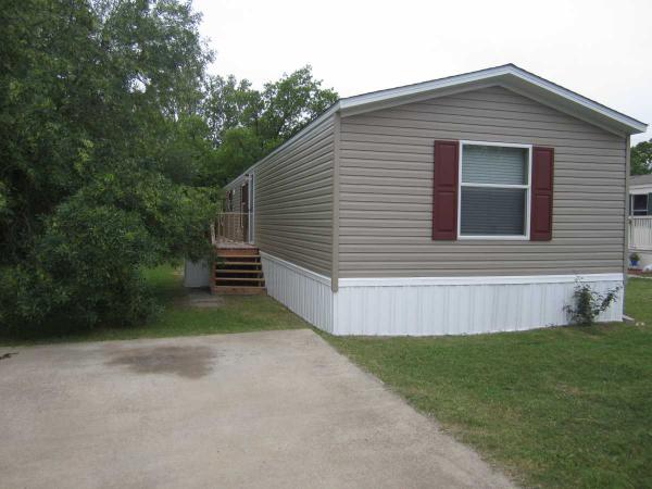 1168 Breezy Oaks