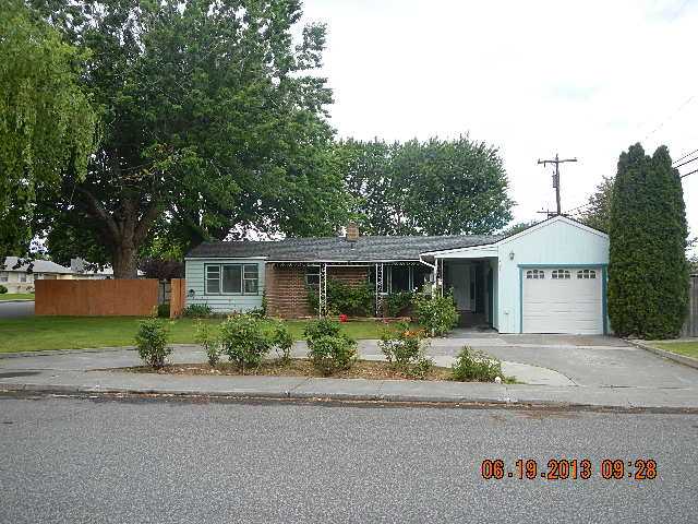 301 N Zillah St