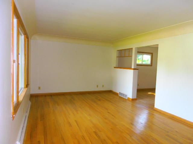 232 Shiawassee Ave