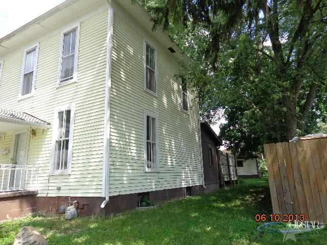 435 Hannah St