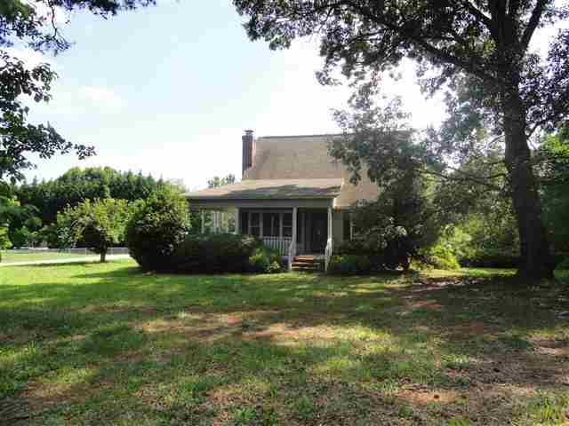 317 Bowen Dr