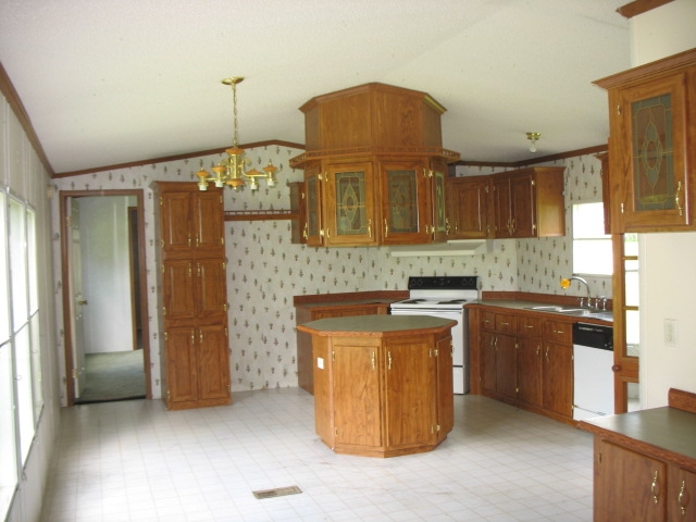 38118 Henry Rd