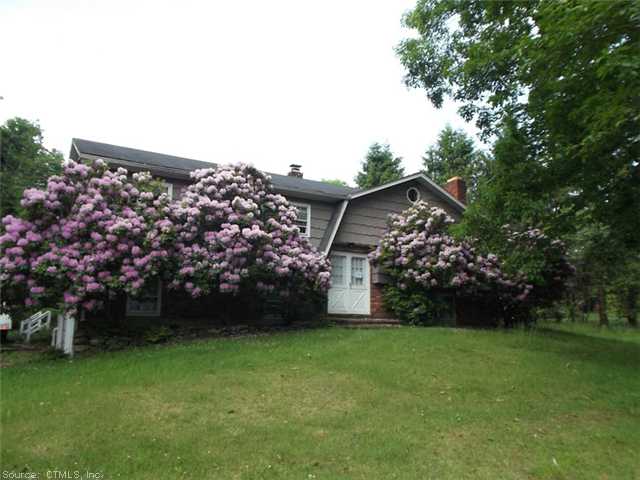 93 Fox Run Dr