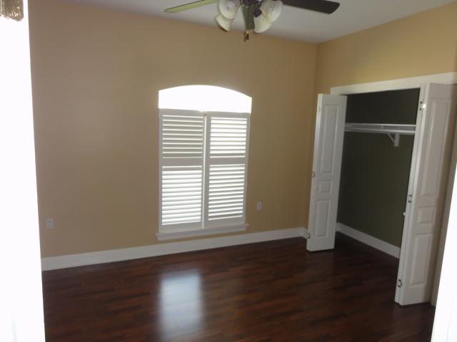 177 Autumn Dr