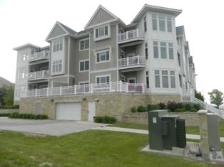303 Pennsylvania Ave Unit 402