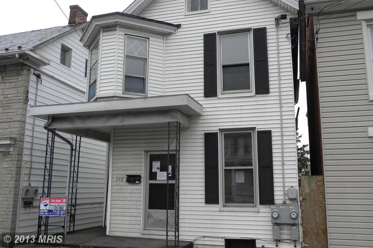 246 Lincoln Way W