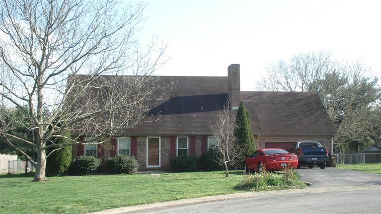 1414 Moss Ct