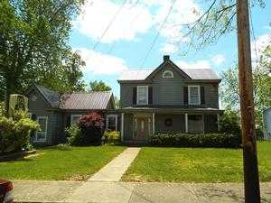 132 E Main St