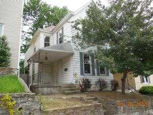 710 Center St