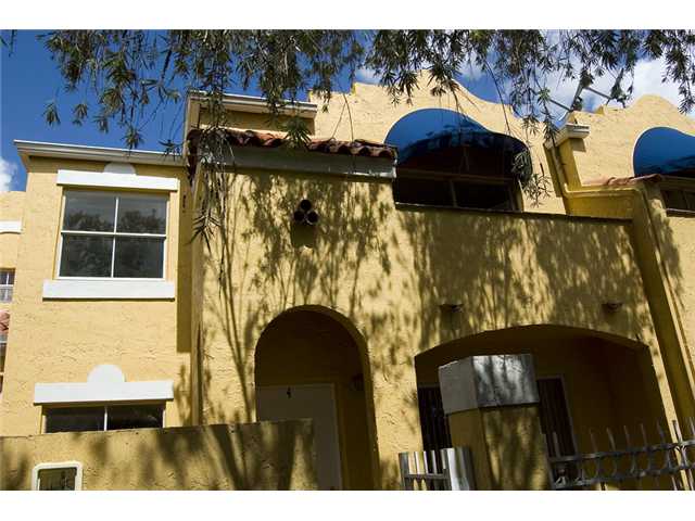 365 NW 85 CT # 1204