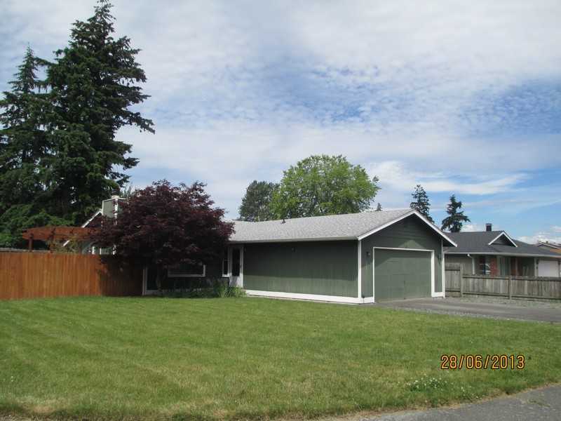 9029 8th Pl W