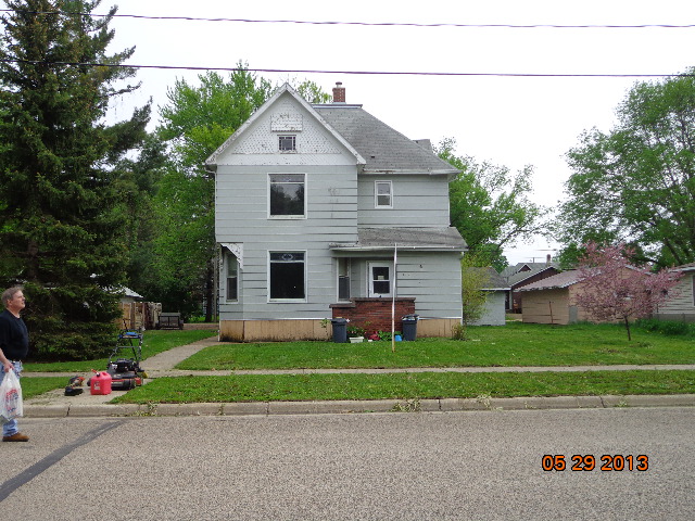 144 1st Ave Nw,521