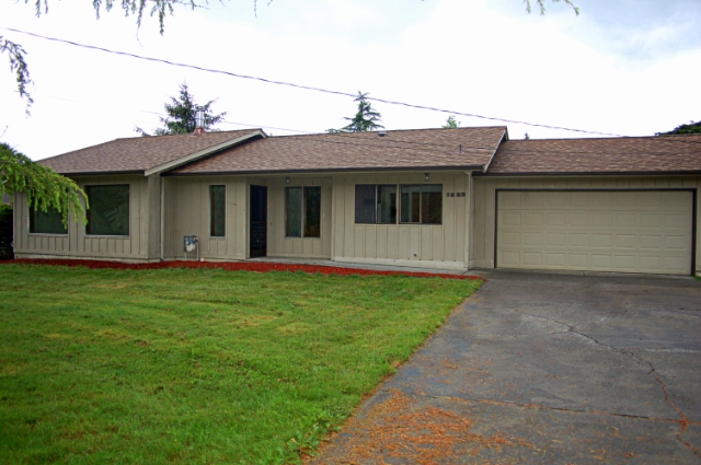 1552 Hillsdale Rd