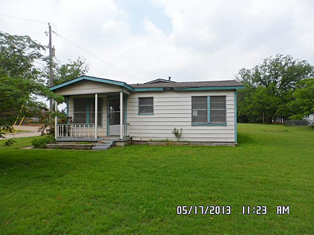 301 N Cherry St