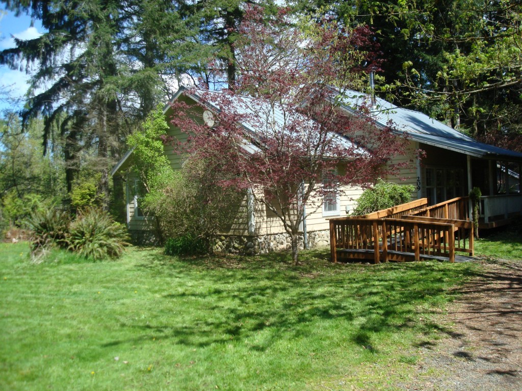 209 Mallard Ln