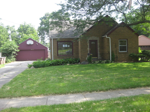 1520 Locust St