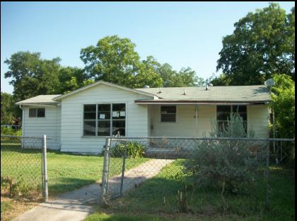 1211 Drury Ln