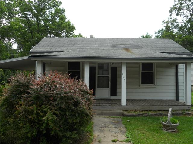 1166 Congress Avenu