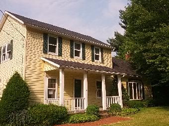 1616 Perry Dr NW
