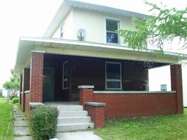 212 E Walnut St