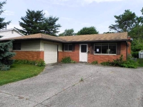 4990 Labelle Drive