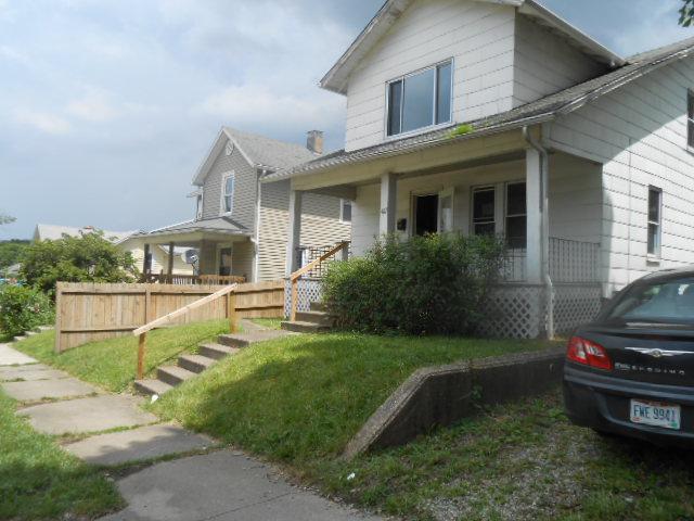422 N Cedar St