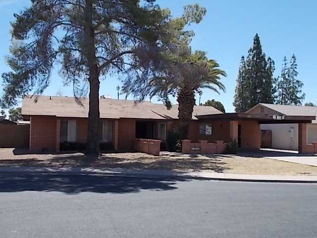 1054 W Irisado Cir