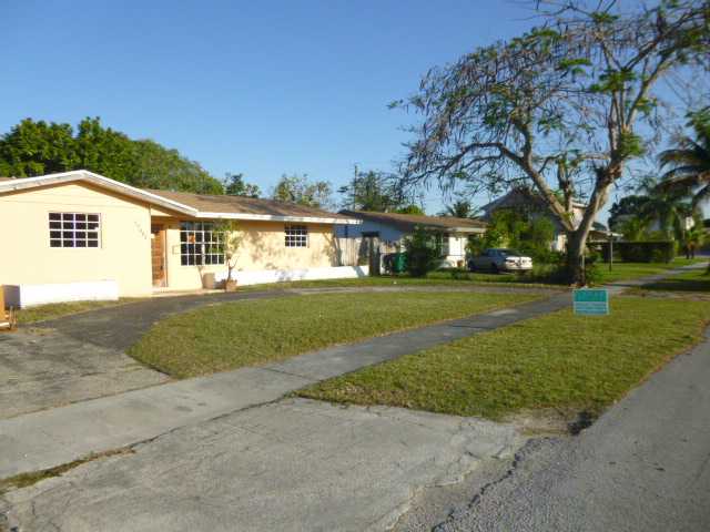 17841 SW 113 AV