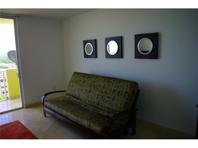 215 SW 42 AV # 906