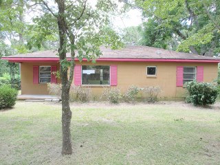 306 Pear Street